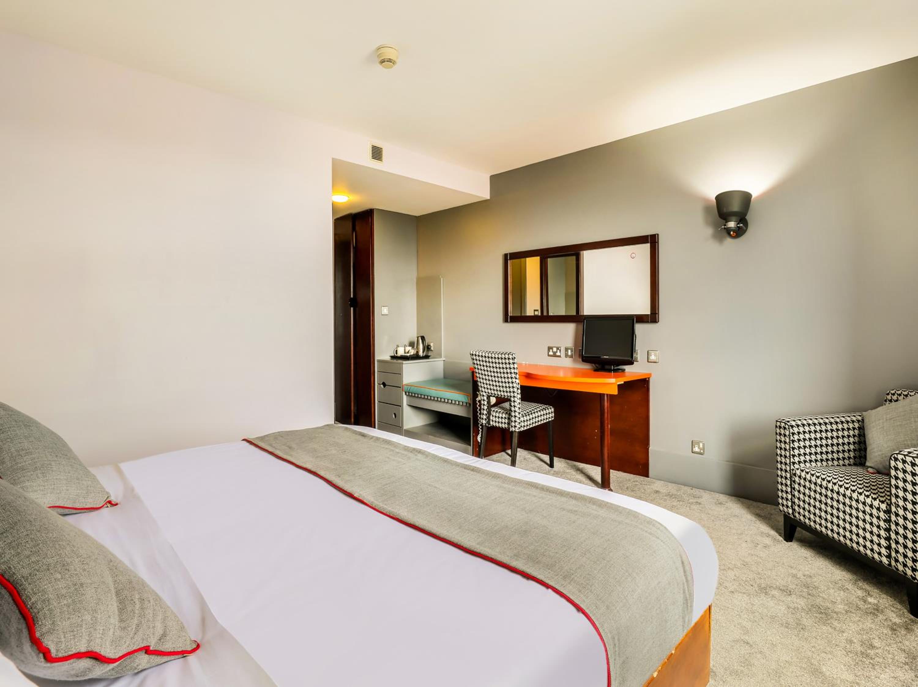 Фото Oyo Flagship Sheffield City Centre