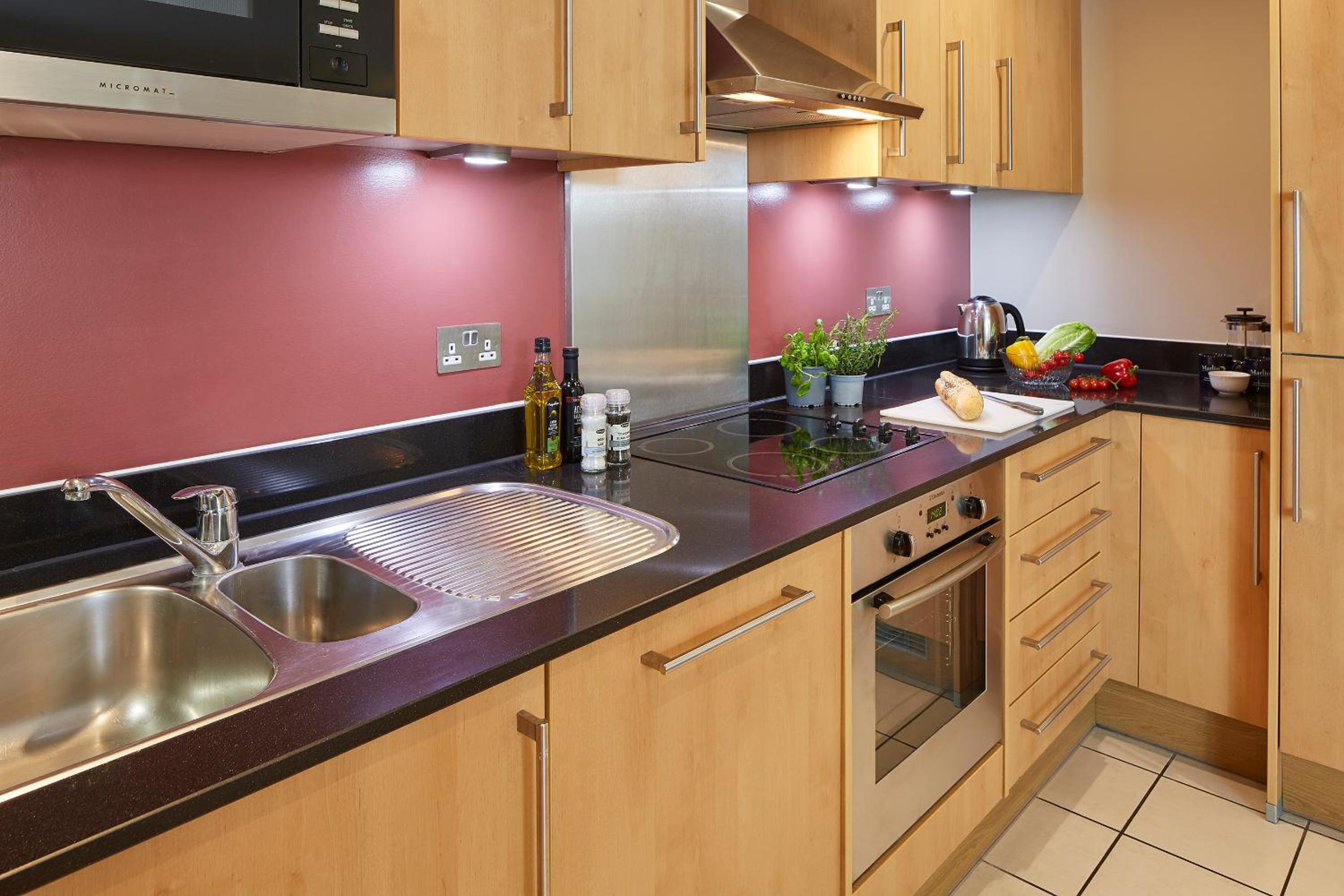 Фото Marlin Apartments London Bridge - Empire Square