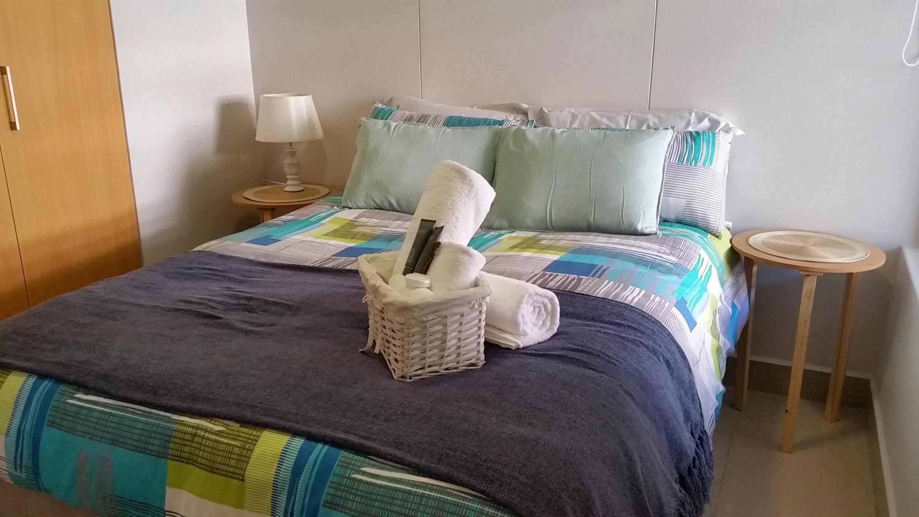 Фото The Residence at Urban Park