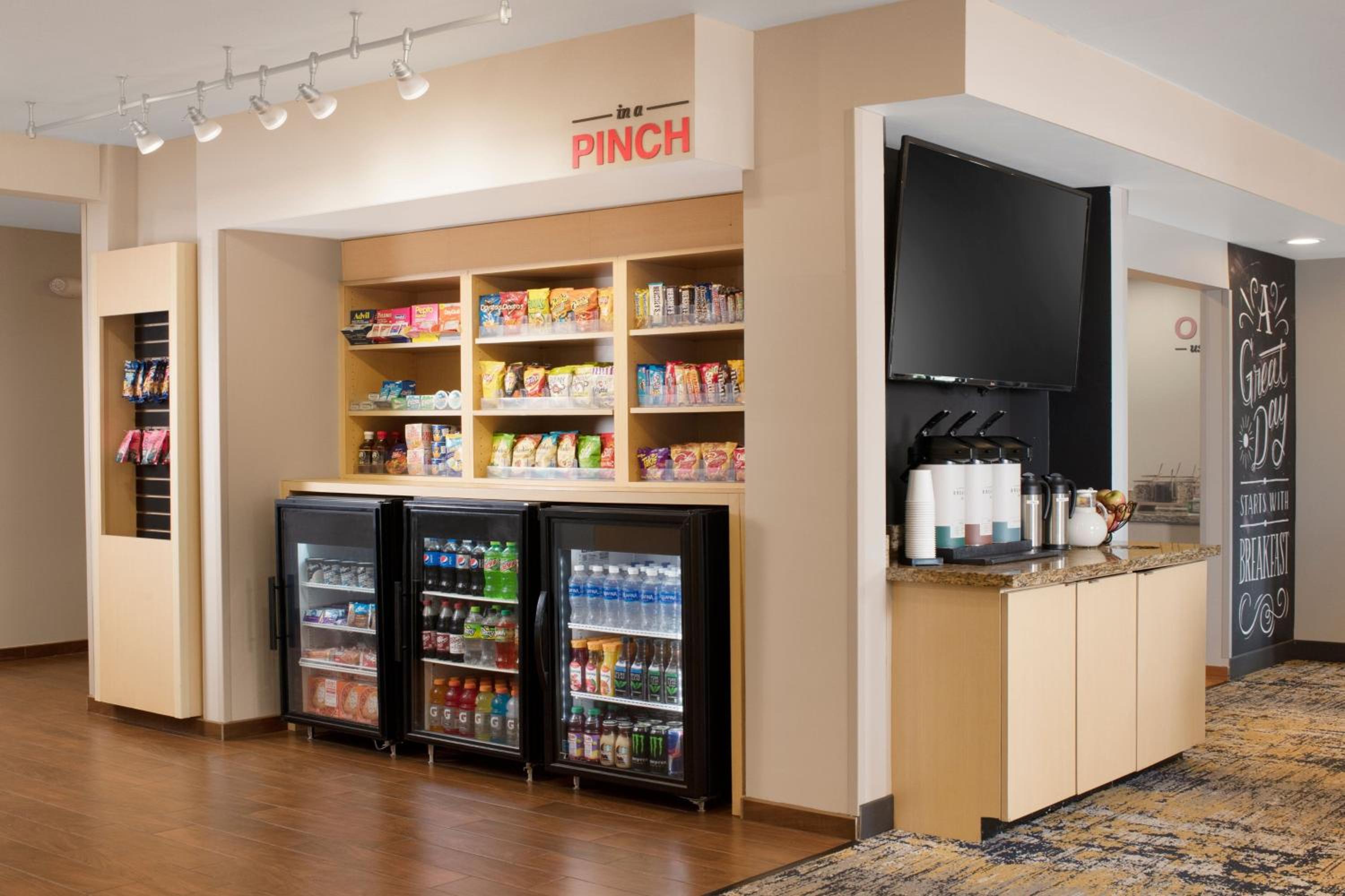 Фото Towneplace Suites Oklahoma City Airport