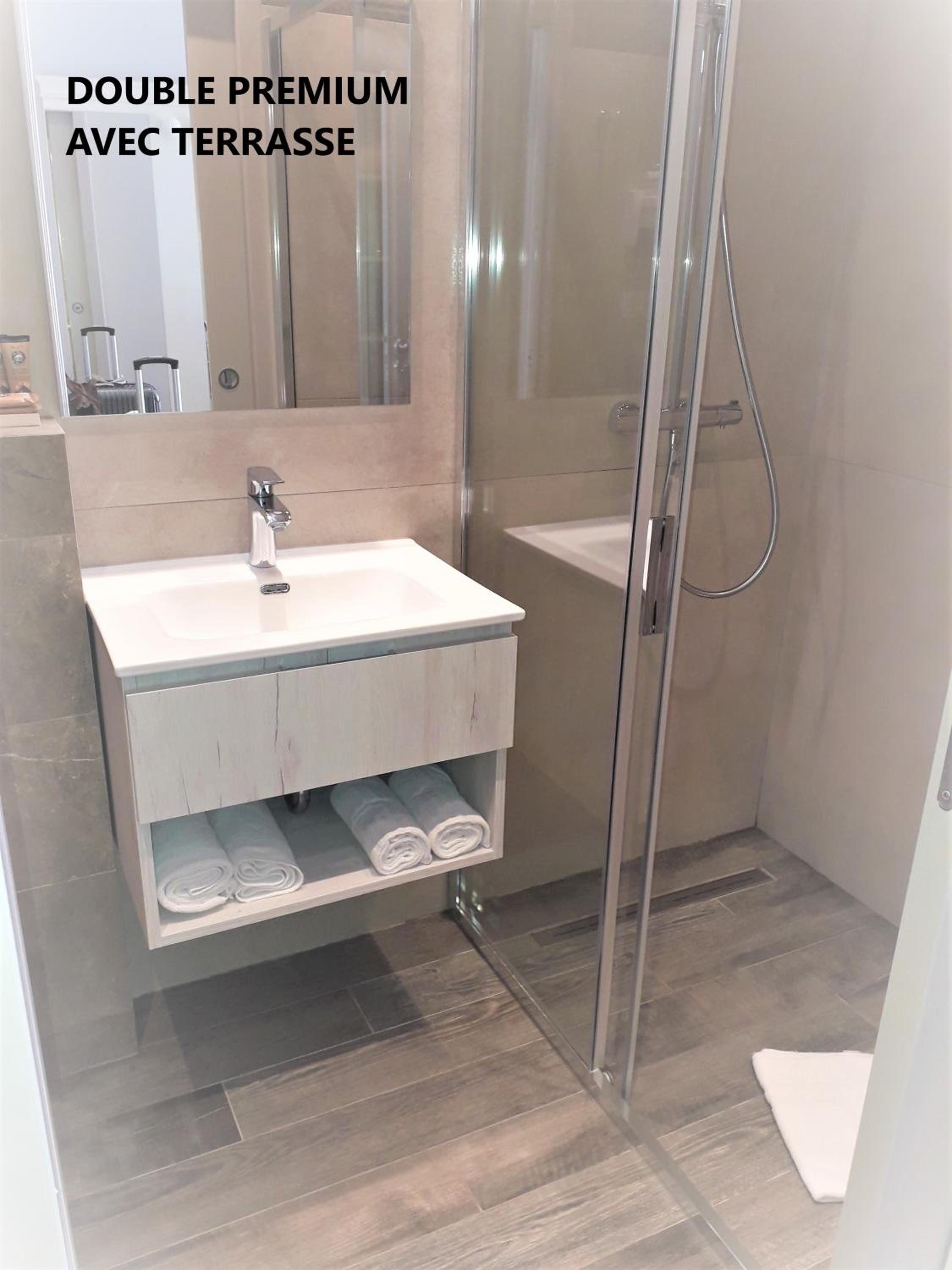 Фото Hotel Oasis