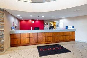 Гостиница Ramada by Wyndham Columbus North