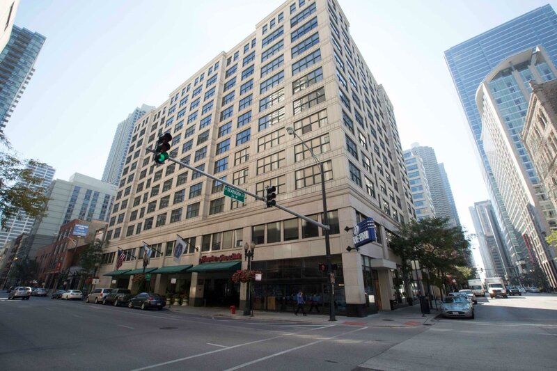 Гостиница Hampton Inn & Suites Chicago Downtown в Чикаго
