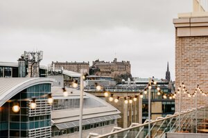 Гостиница Moxy Edinburgh Fountainbridge