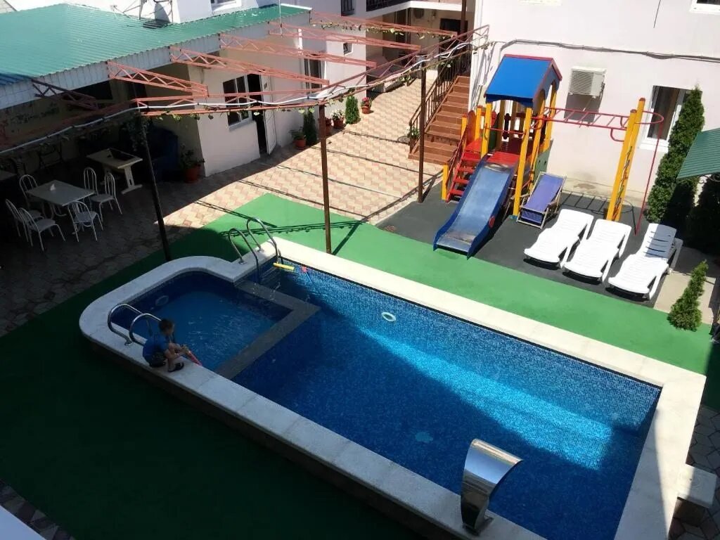 Фото Илиадис