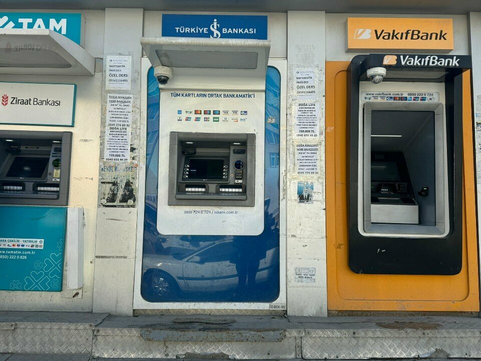 ATM Turkey Is Bank ATM, Ankara, photo