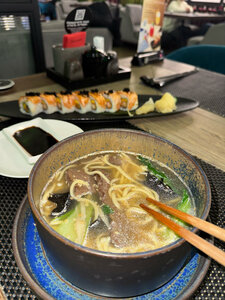 Yakitoriya (derevnya Glukhovo, Tsentralnaya Street, 44) ، مطعم سوشي