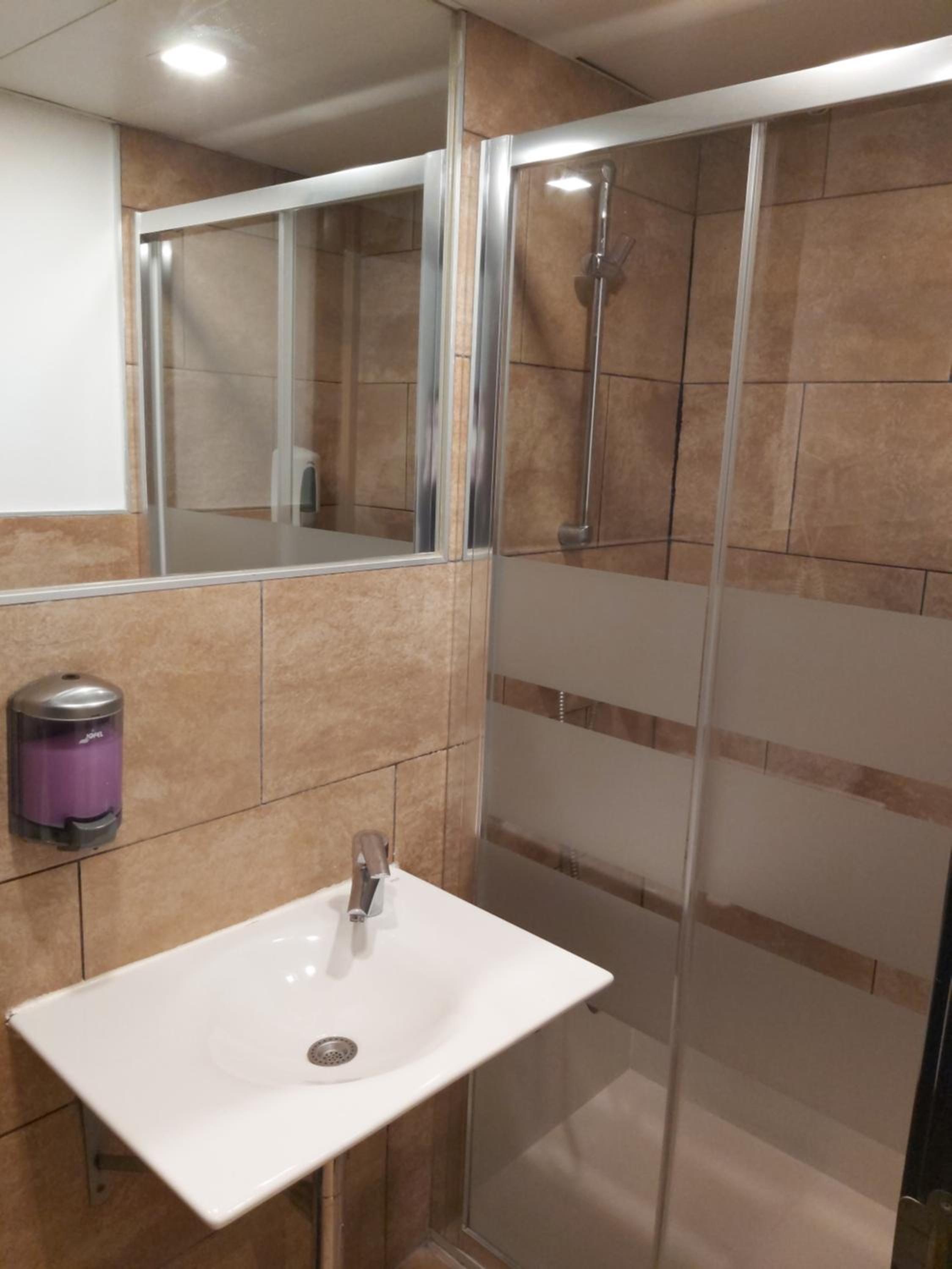 Фото Hotel Complutense