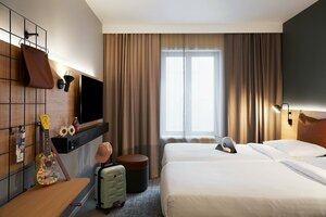 Гостиница Moxy Edinburgh Fountainbridge