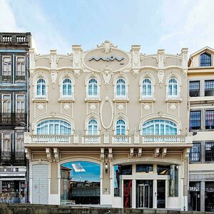 Гостиница Moov Hotel Porto Centro в Порту