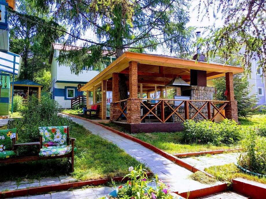 Фото отеля 2