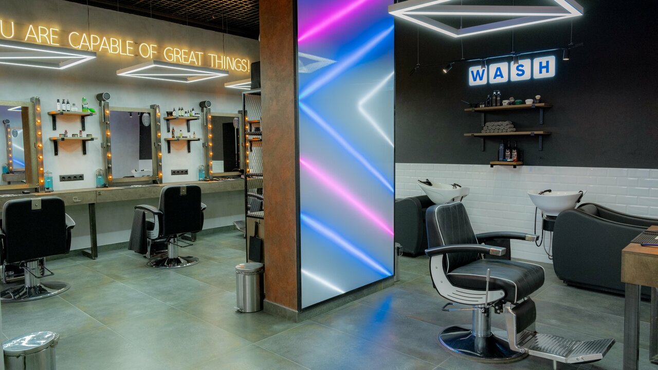 «Барбершопы в Южном Бутове: стильные заведения с «Хорошим местом»» фото материала