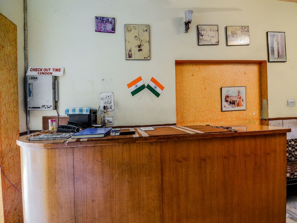 Фото Oyo 18825 Hotel Akshey