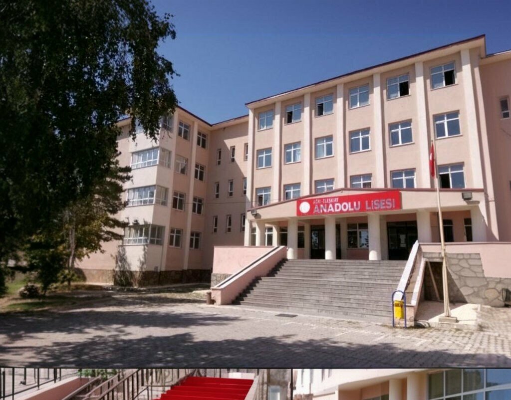 School Anadolu Lisesi, Eleskirt, photo