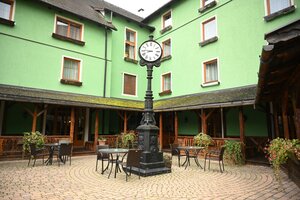 Гостиница Mercure Sighisoara Binderbubi Hotel & SPA в Сигишоаре