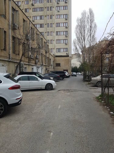 Oto döşeme Codeflix, Bakü, foto