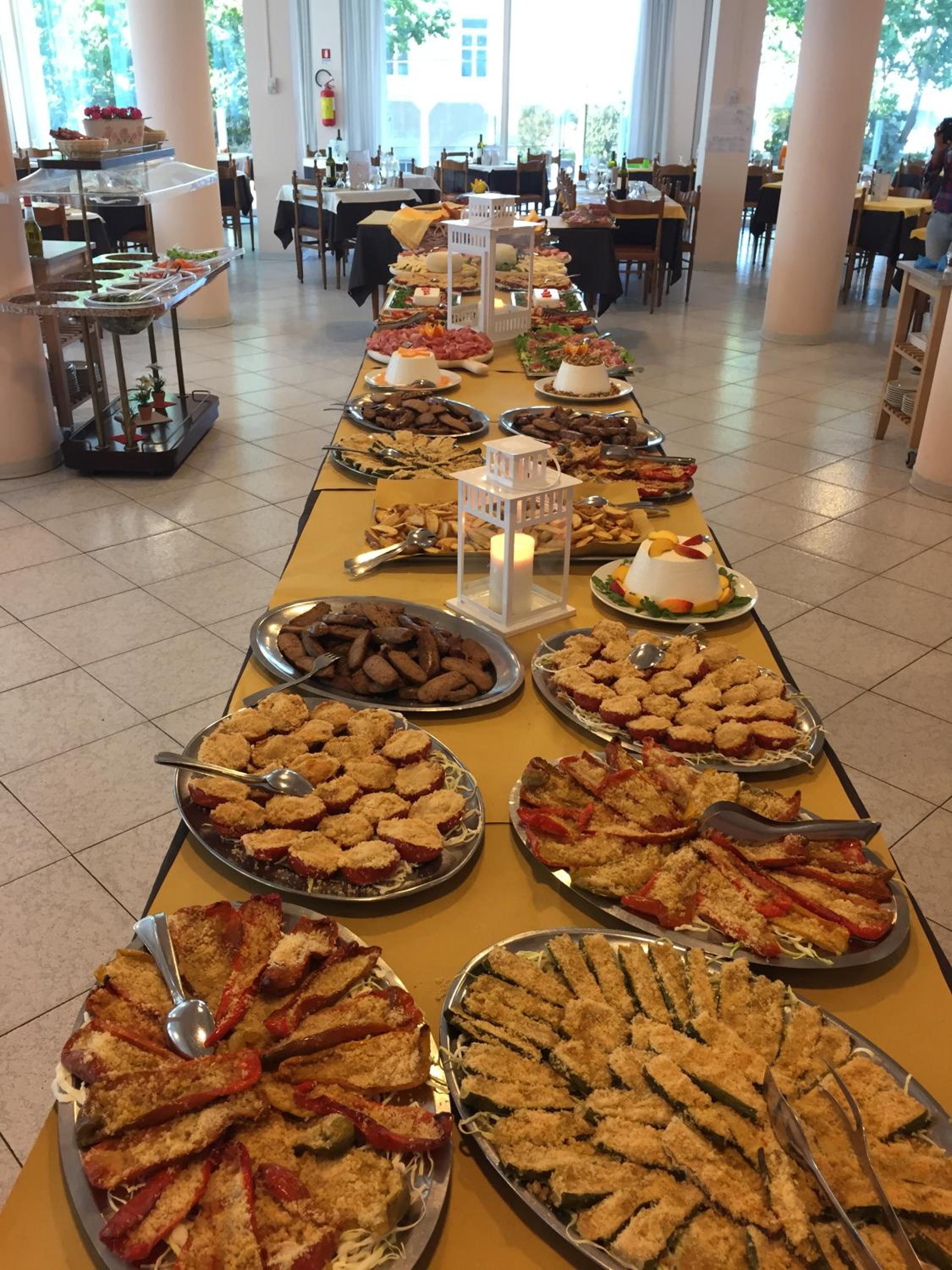 Фото Hotel Beverly