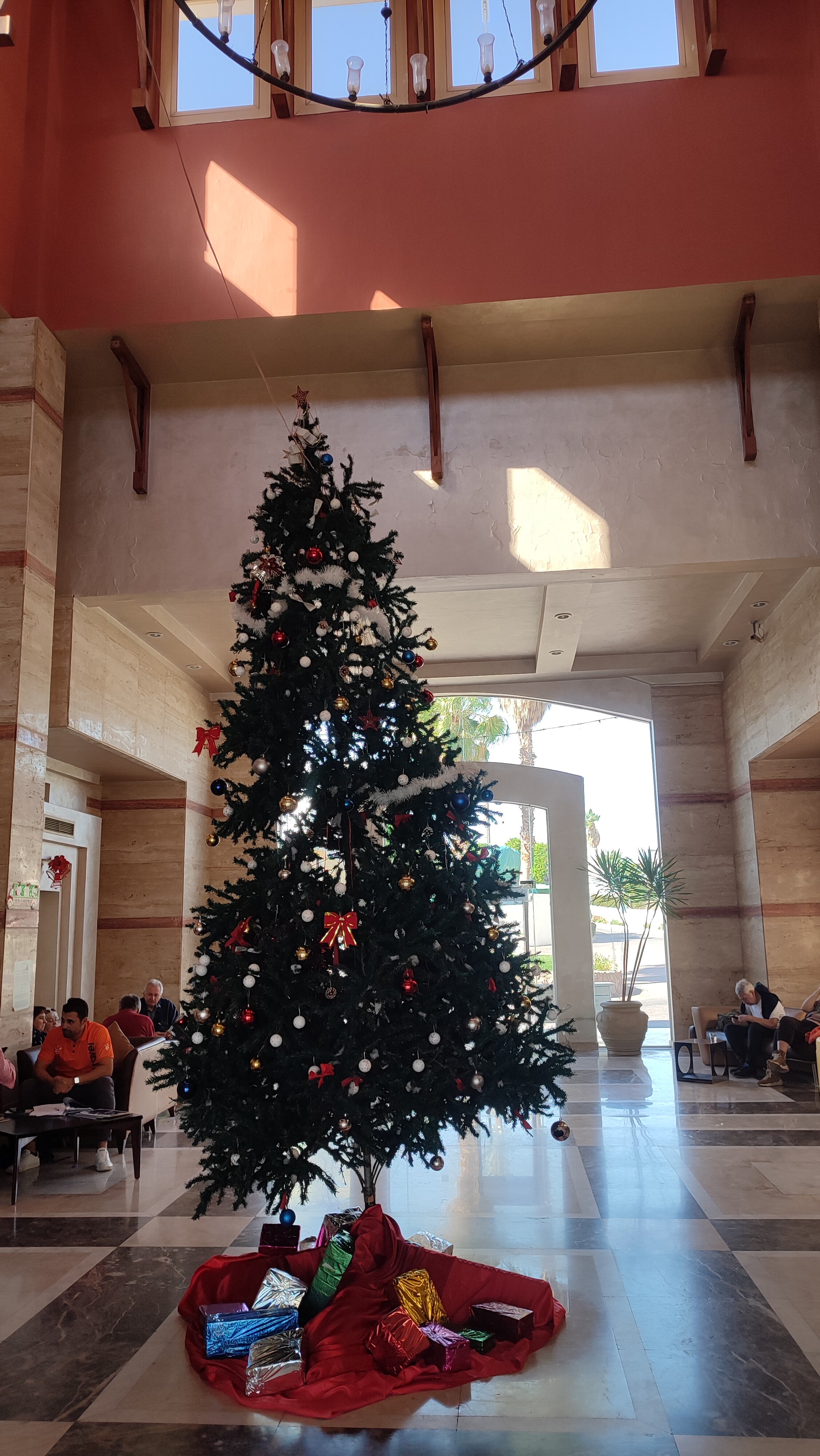 Фото Amphoras Blu