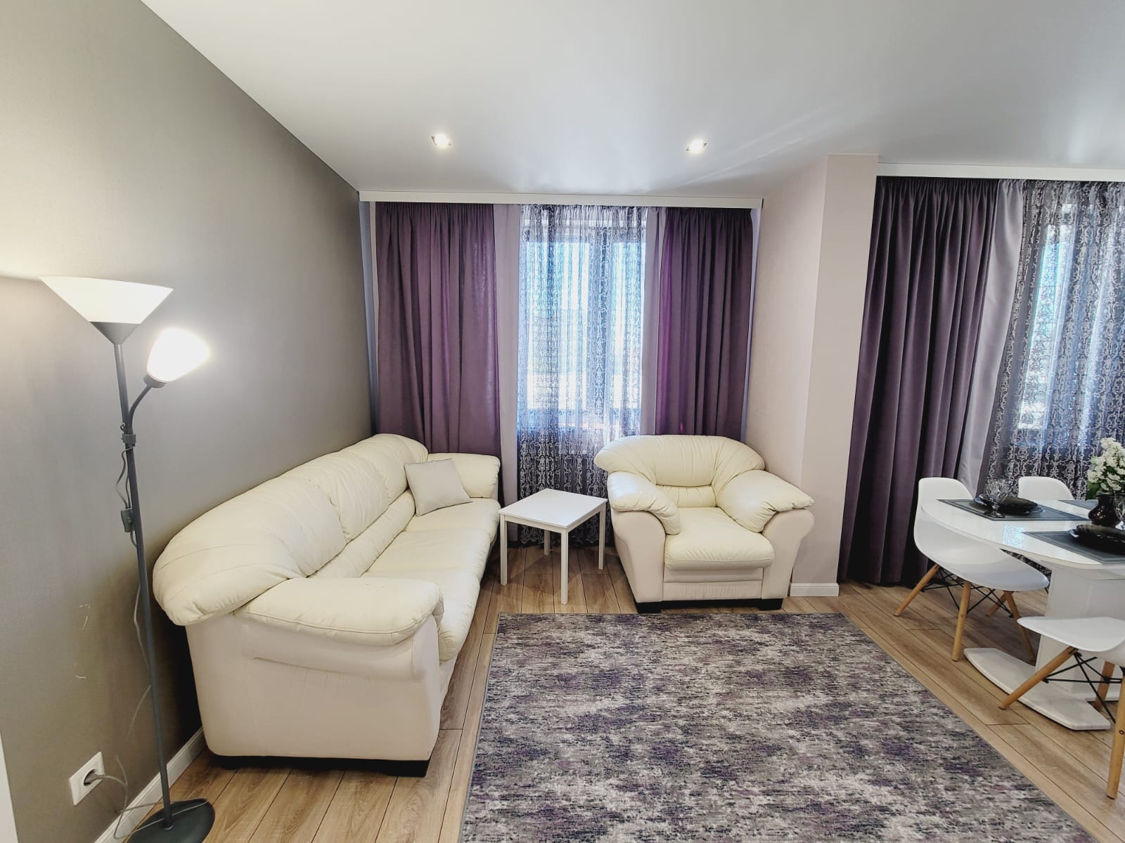 Фото Симбирские апартаменты на улице Минаева