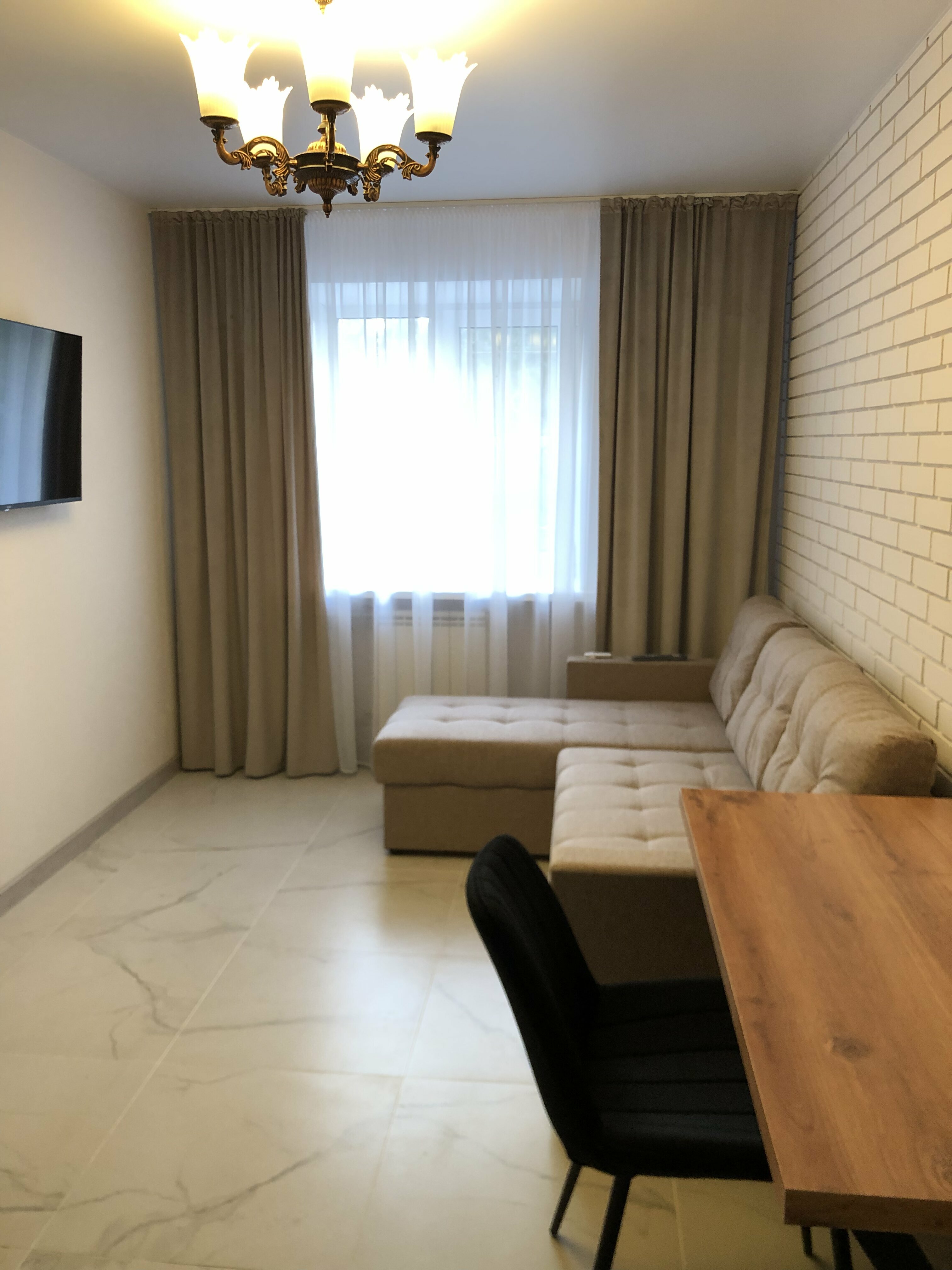 Фото Меблированные Комнаты Барнаул Молодёжная