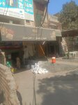 Hadieri store and whole sales (Allama Iqbal Town, Sabzi Mandi, 80), restaurant