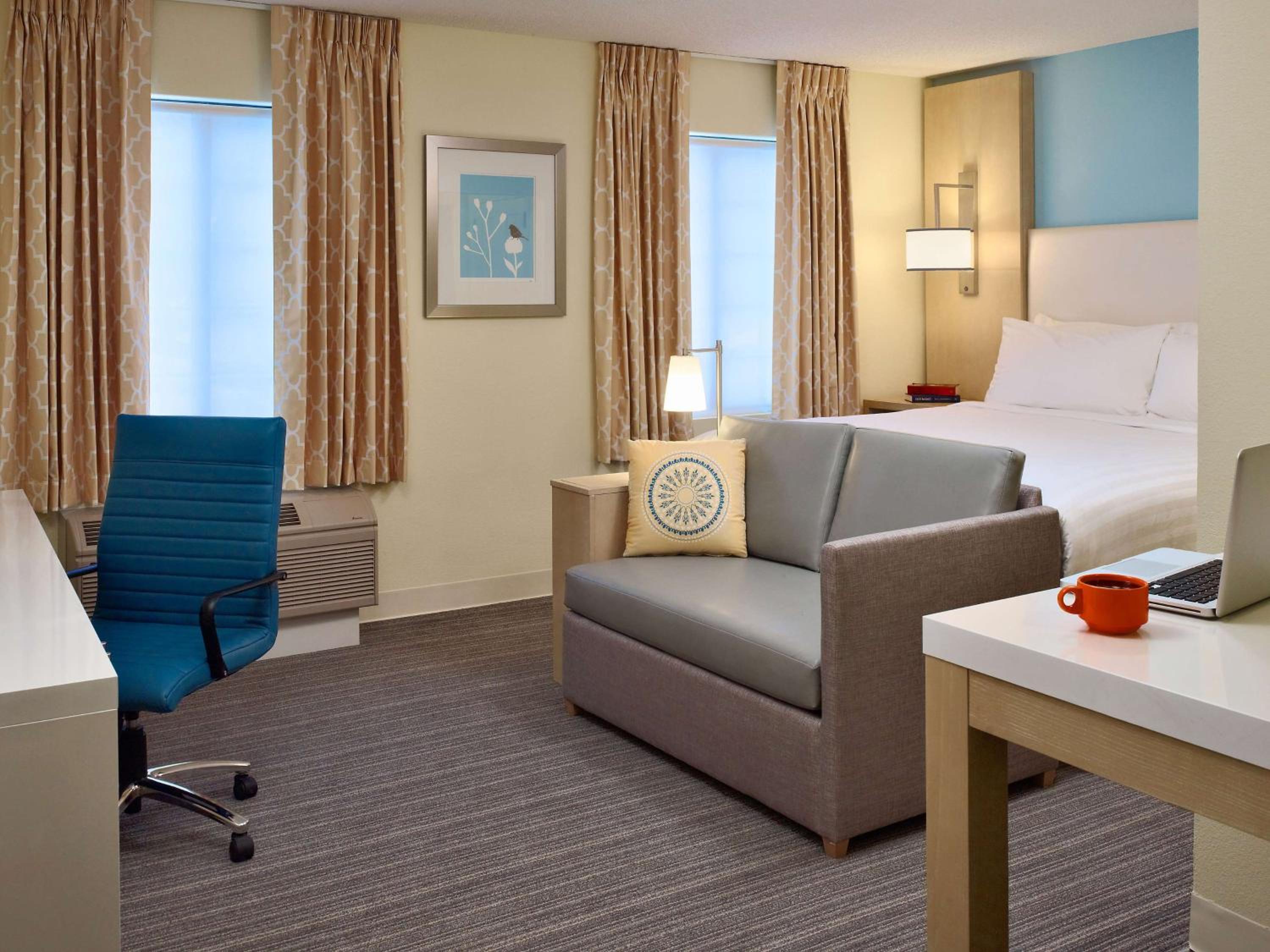 Фото Sonesta Es Suites Burlington Boston