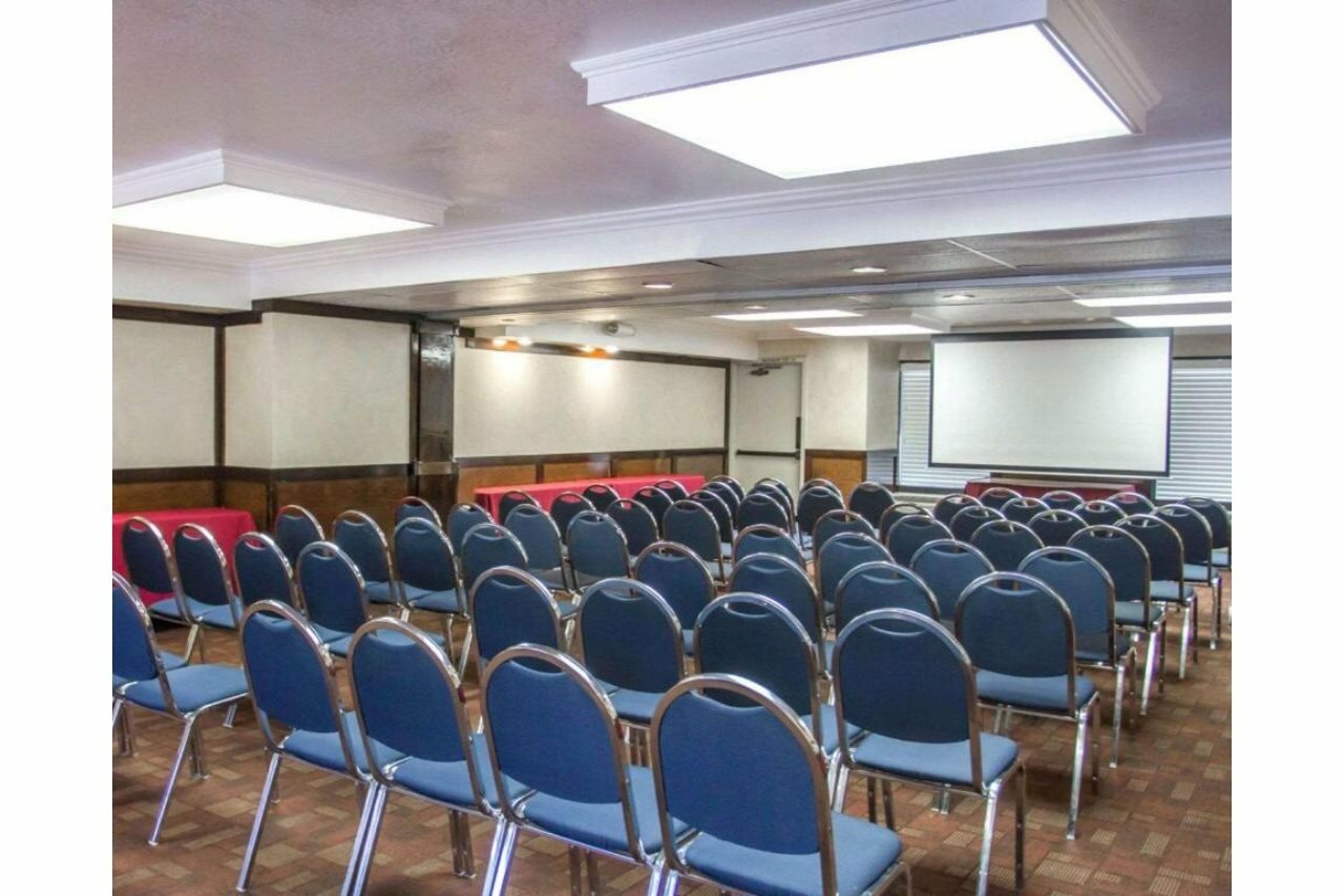 Фото Quality Inn Riverside near Ucr and Downtown