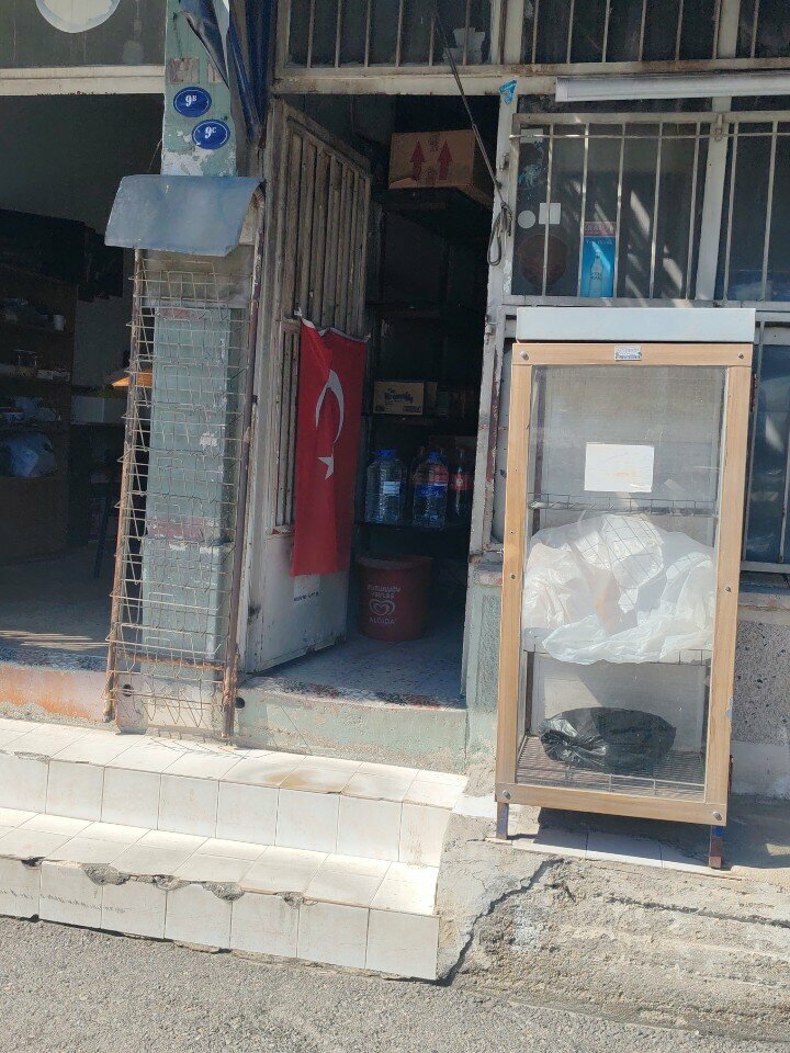 Convenience store Candan Market, Izmir, photo