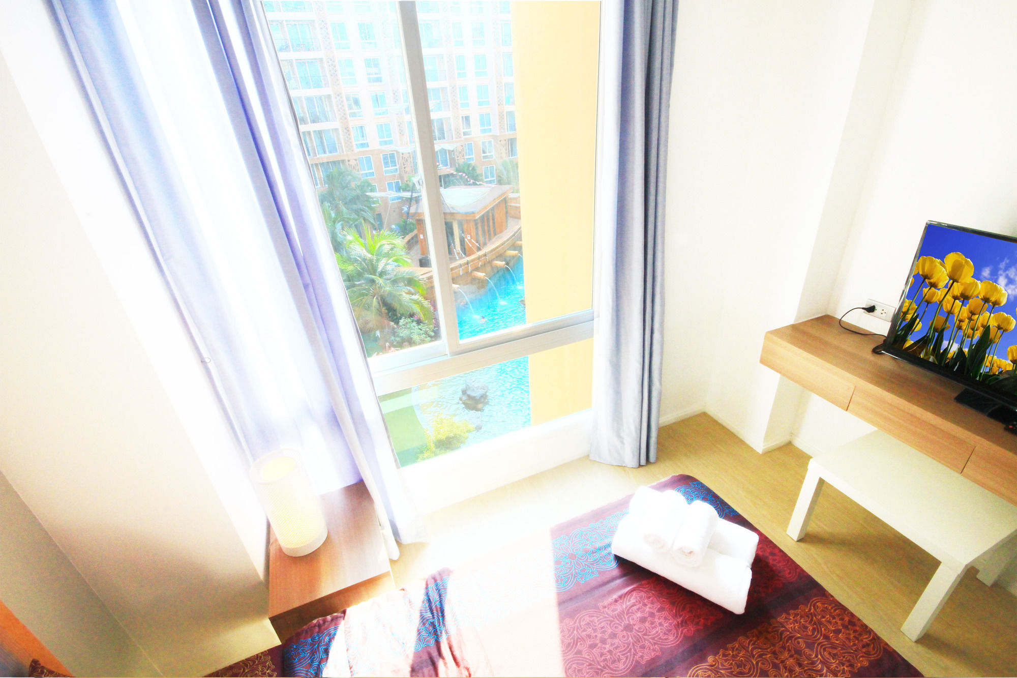 Фото Atlantis Condo & Water Park Pattaya by the Sea