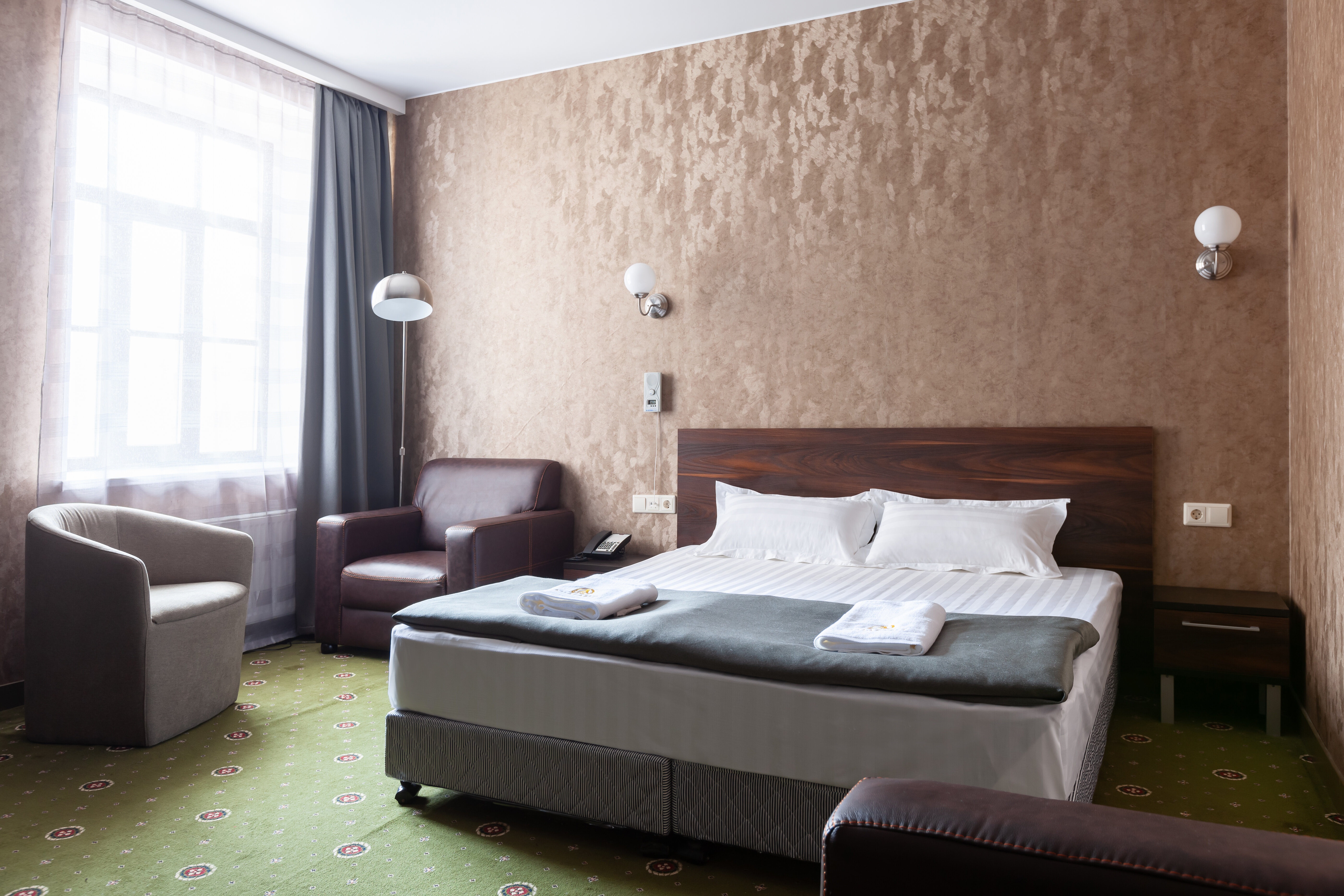 Фото отеля 1