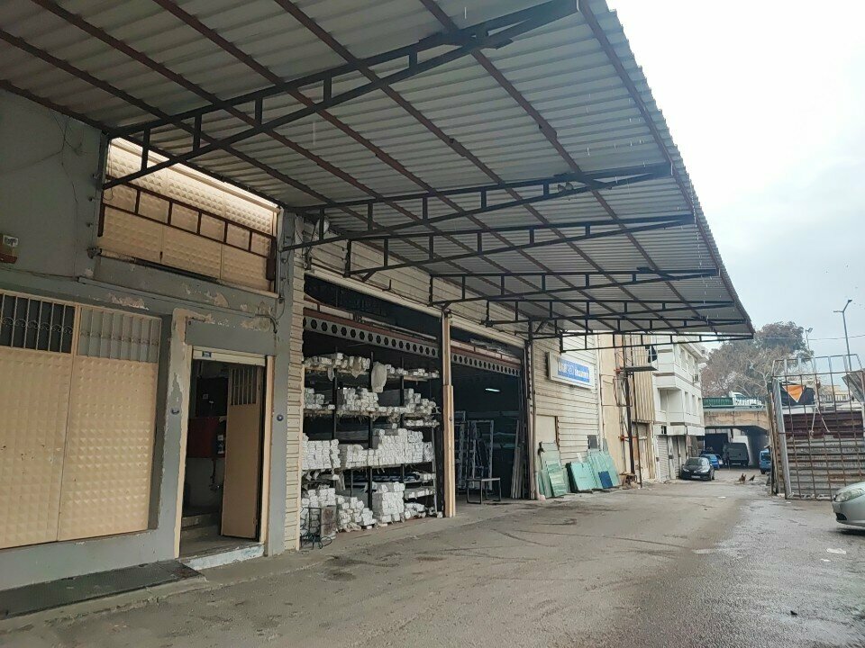 Window production machinery Egepen Deceuninck, Izmir, photo