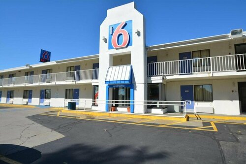 Гостиница Motel 6 Springfield Chicopee в Спрингфилде