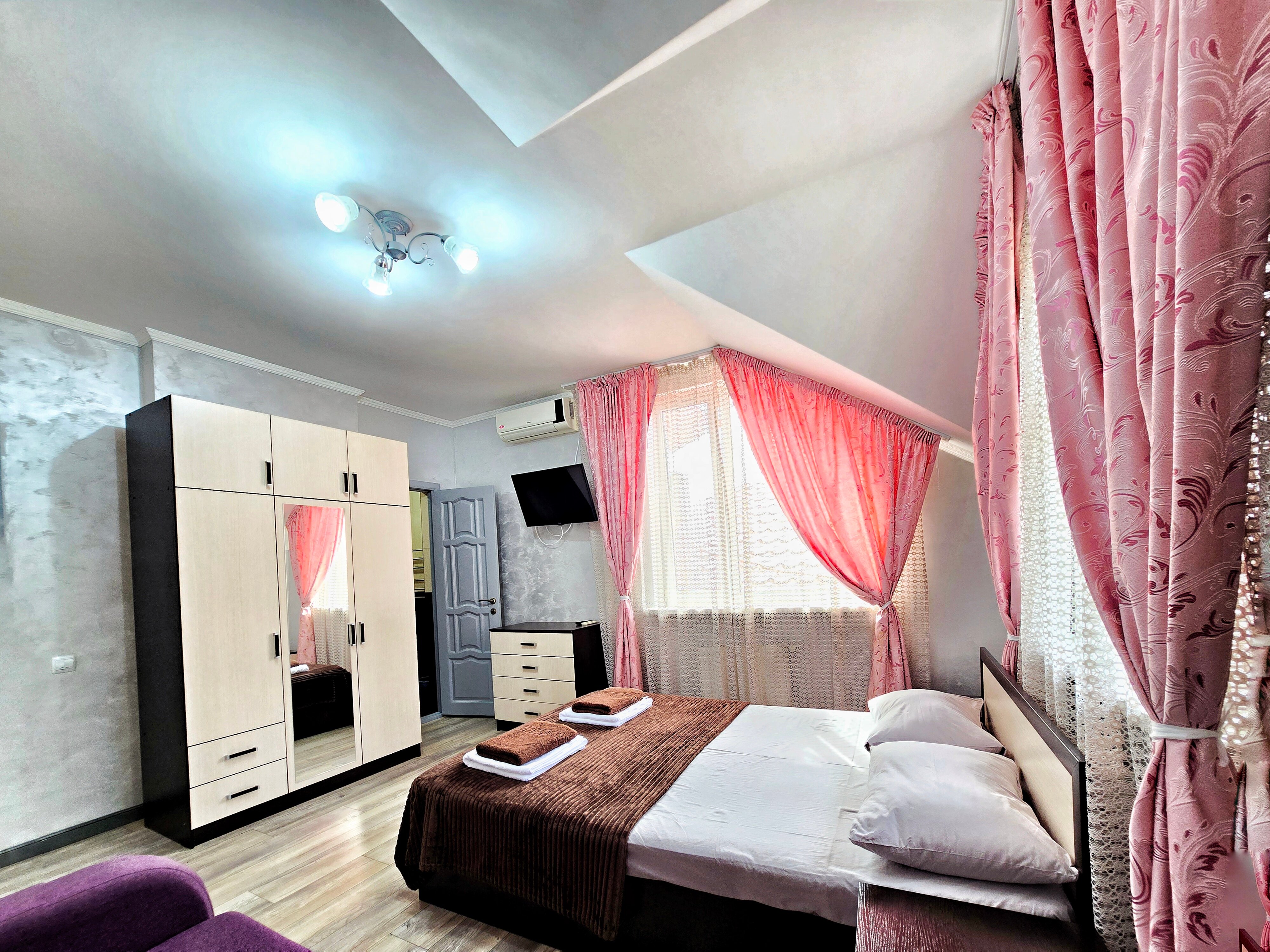 Фото Адриус