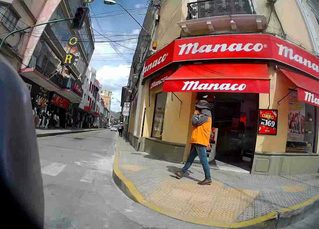Clothing store Manaco, Cochabamba, photo