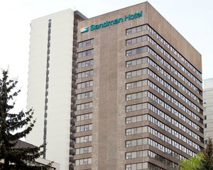 Гостиница Sandman Signature Calgary Downtown Hotel