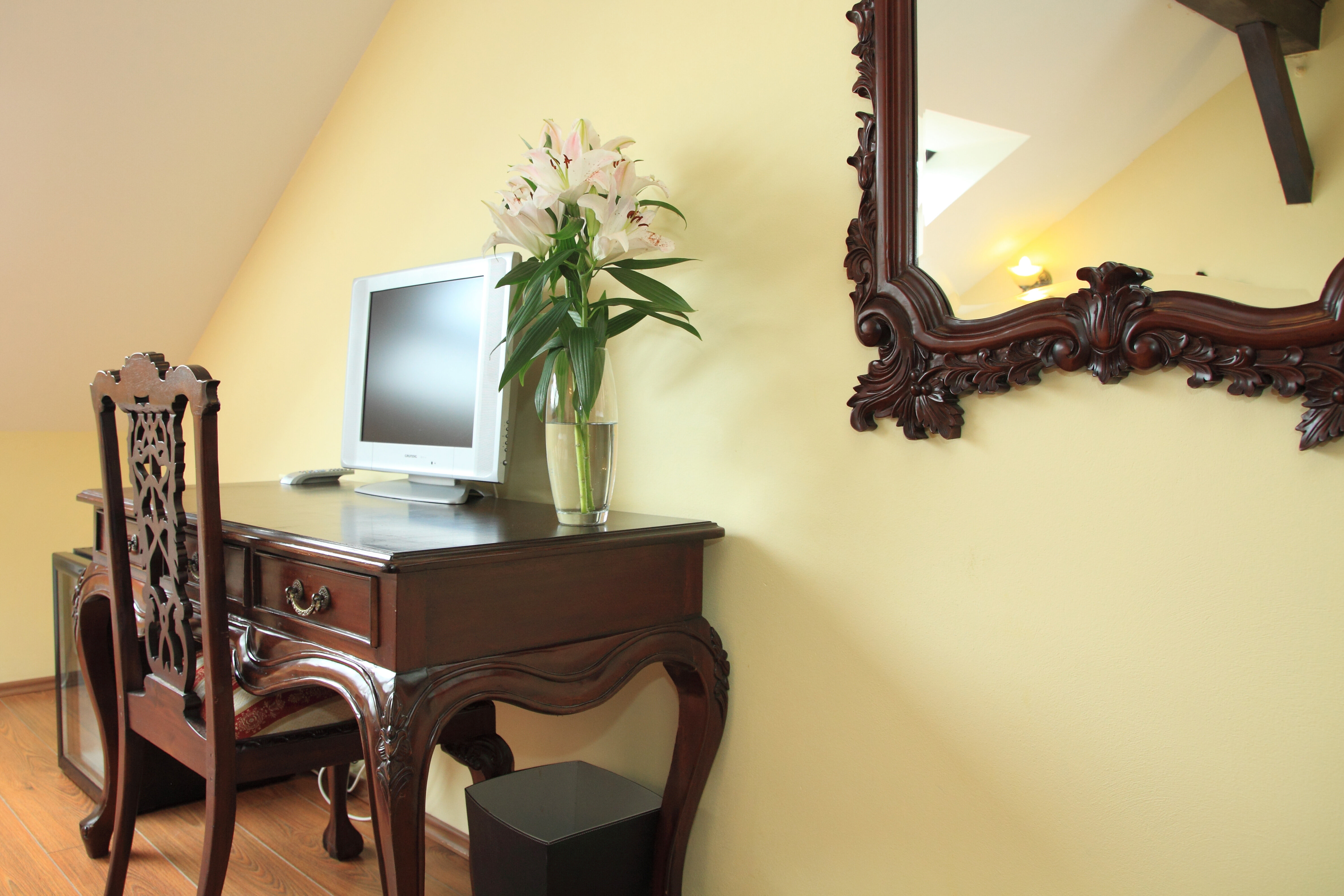 Фото King Charles Boutique Residence