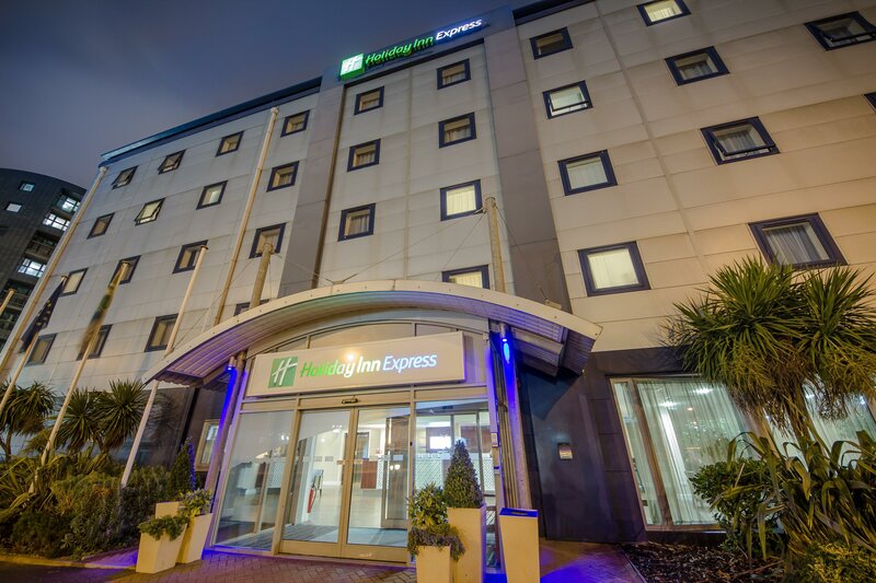 Гостиница Holiday Inn Express London-Royal Docks, Docklands, an Ihg Hotel в Лондоне