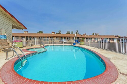 Гостиница Travelodge by Wyndham Pioneer Villa