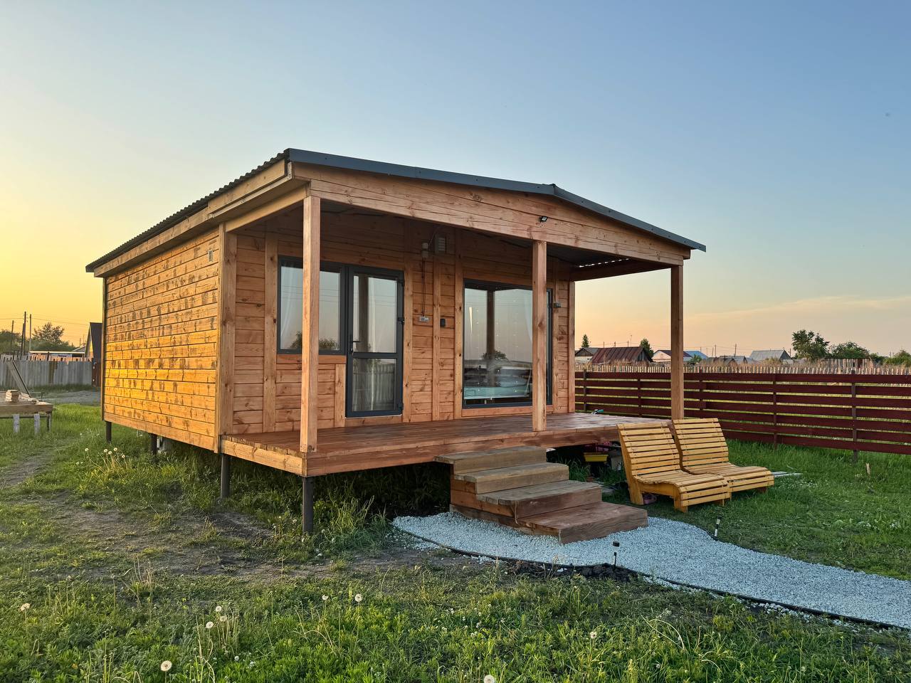 Фото Малина кемп