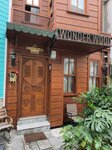 Wonder Wood Hotel