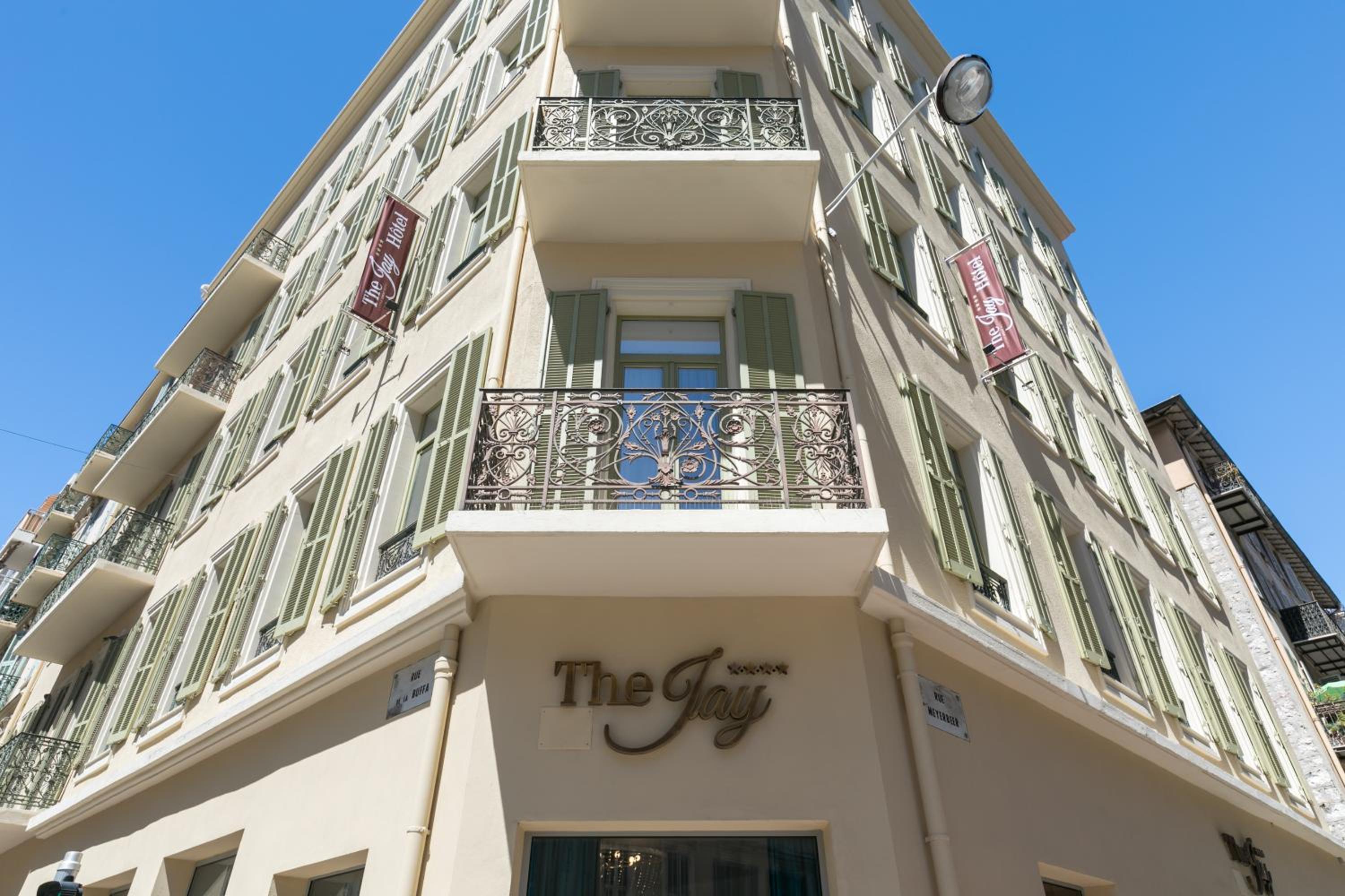 Фото The Jay Hotel by HappyCulture