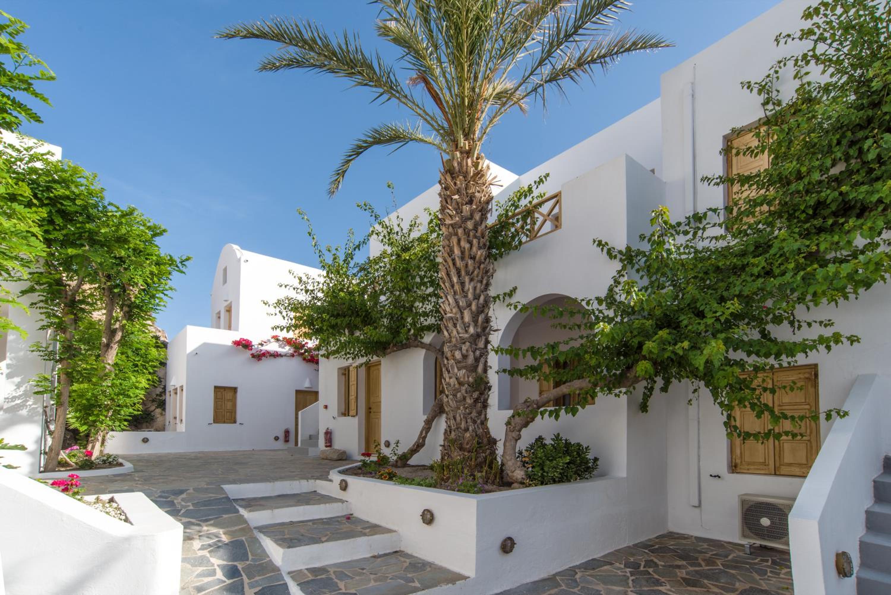 Фото Santorini Crystal Blue Boutique Hotel