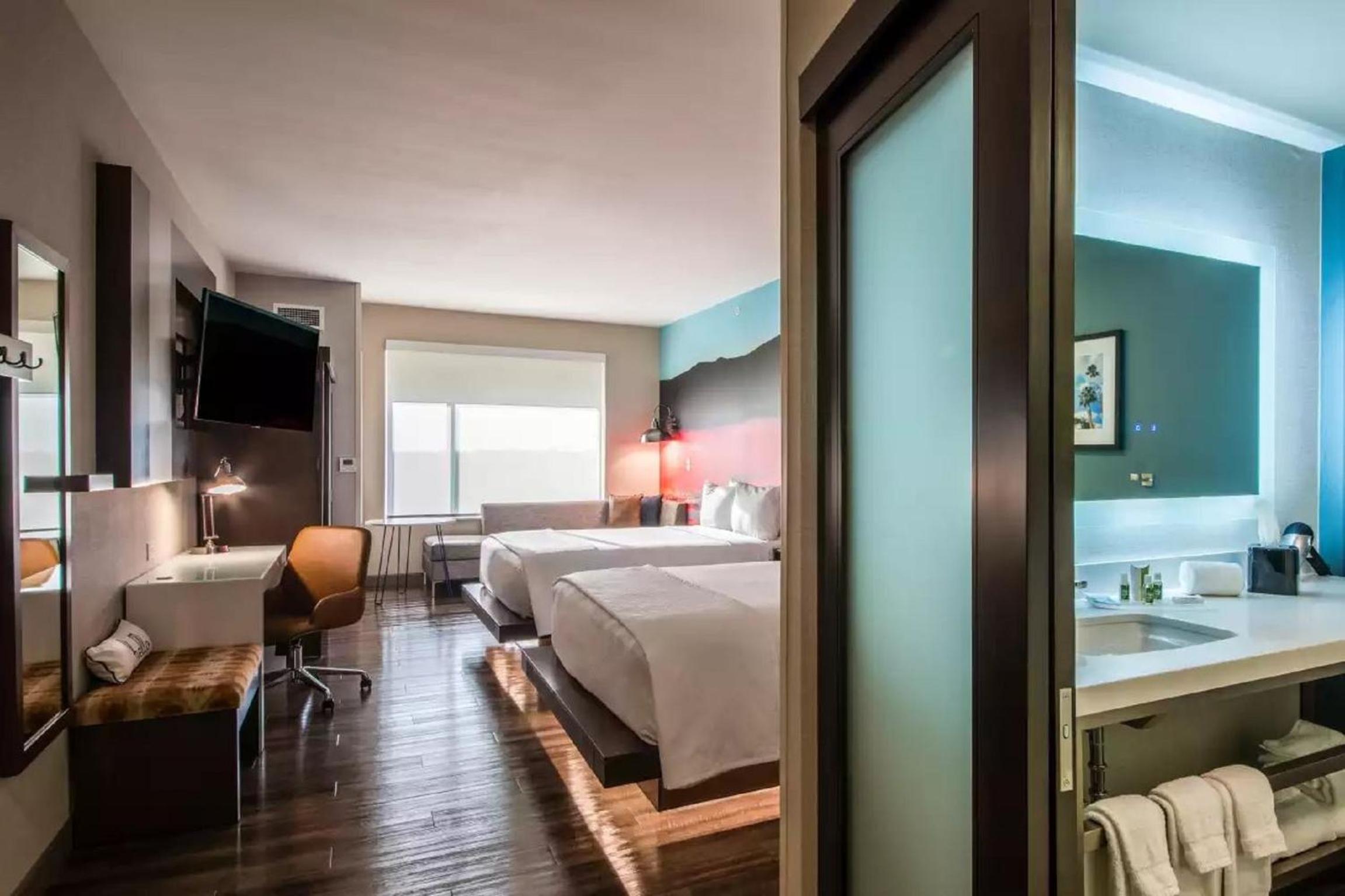 Фото отеля 3