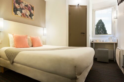 Гостиница Comfort Hotel Orleans Olivet