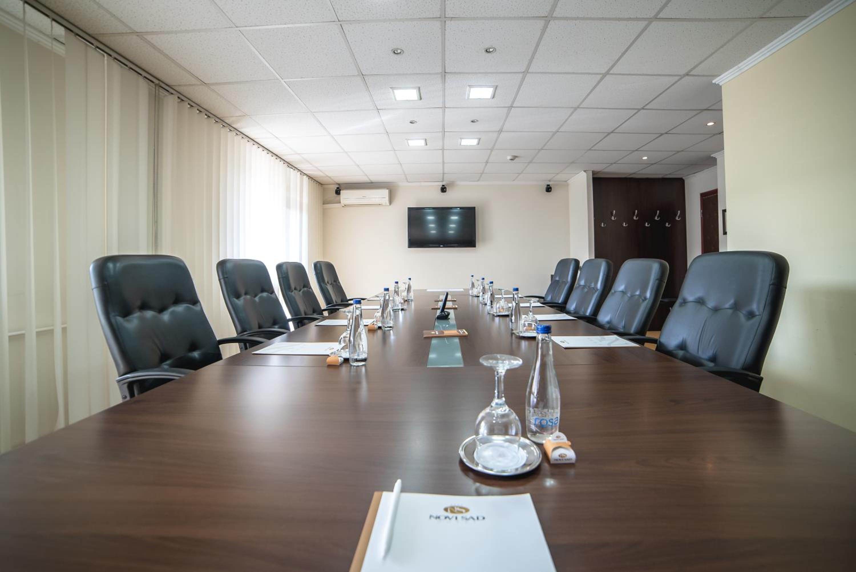 Фото Отель Нови-Сад