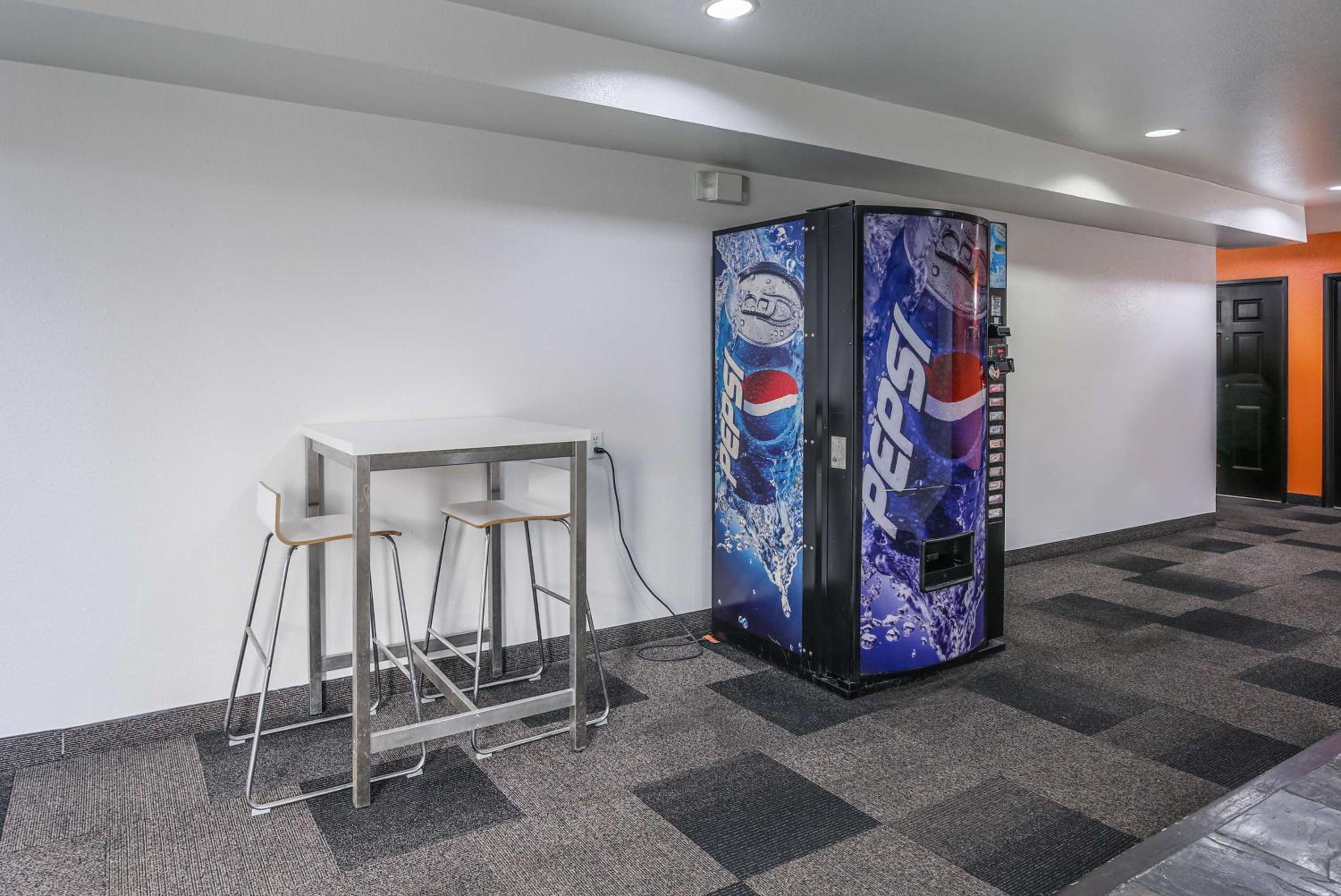 Фото Motel 6 Pasadena, Tx