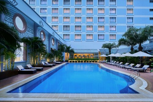 Гостиница Sheraton Saigon Hotel & Towers в Хошимине