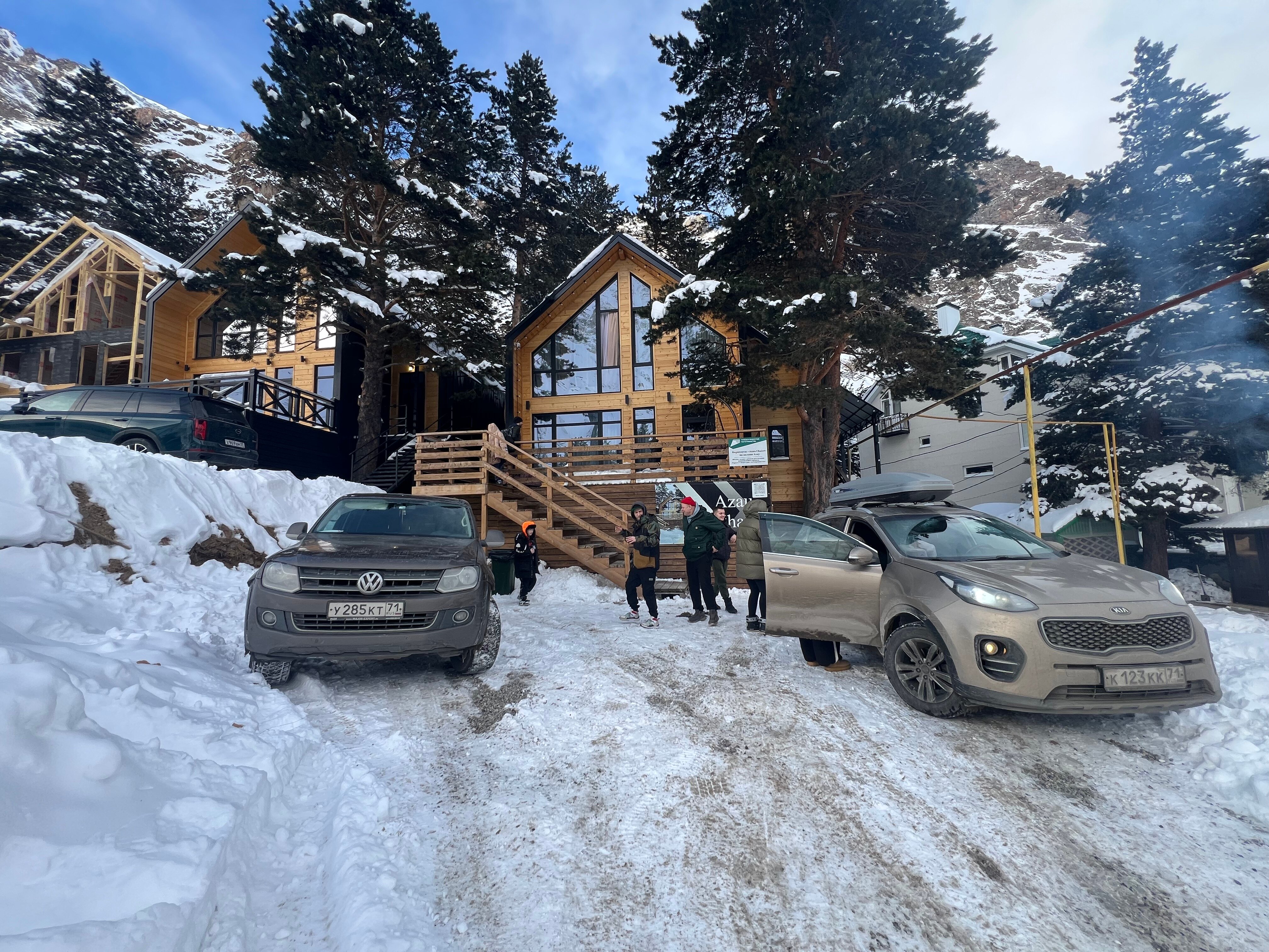 Фото Azau Chalet