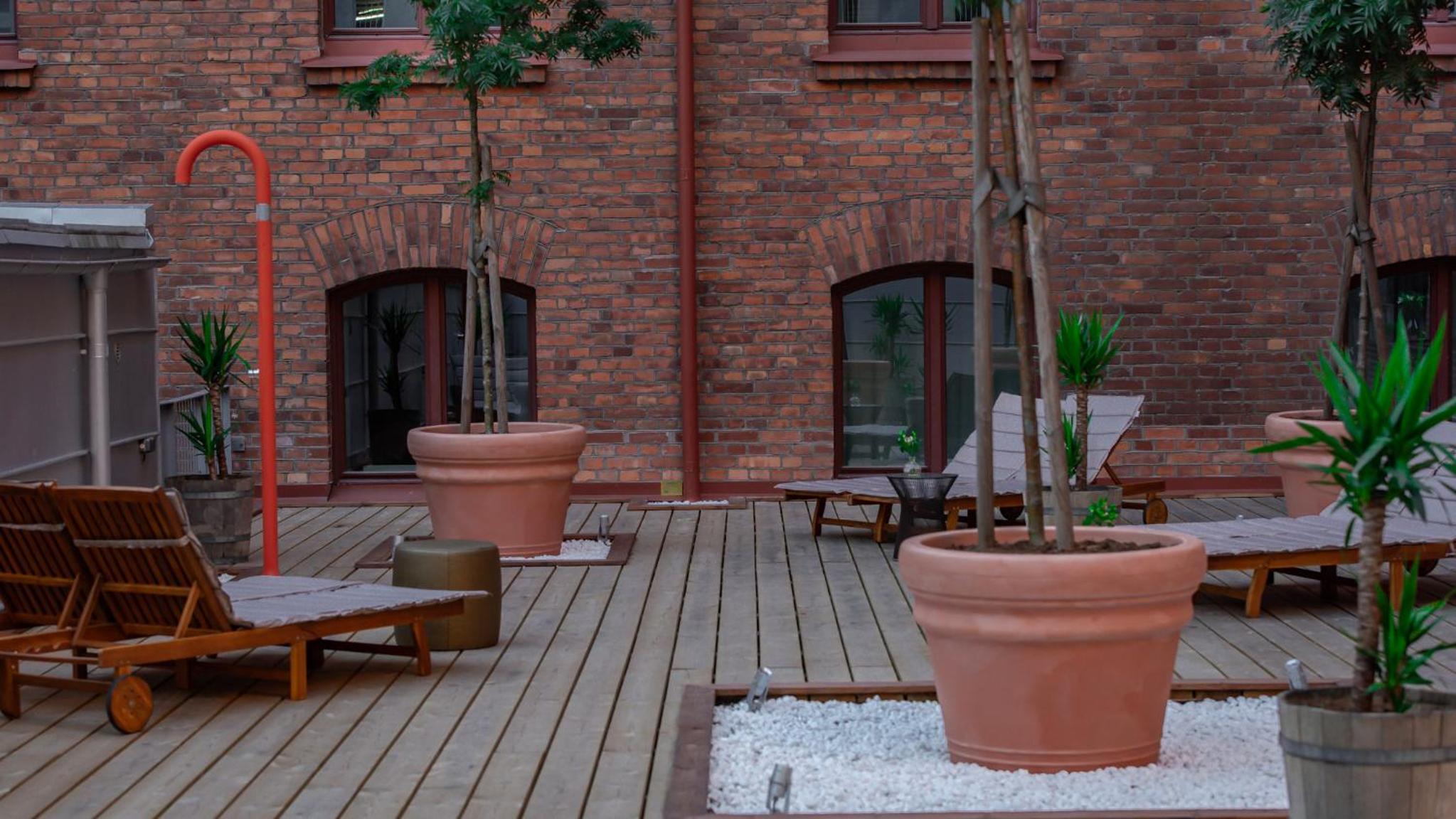 Фото Elite Hotel Marina Tower