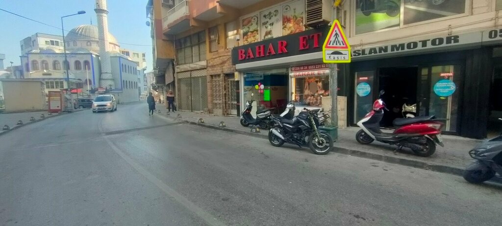 Motorcycle dealership Aslan Motor, Izmir, photo